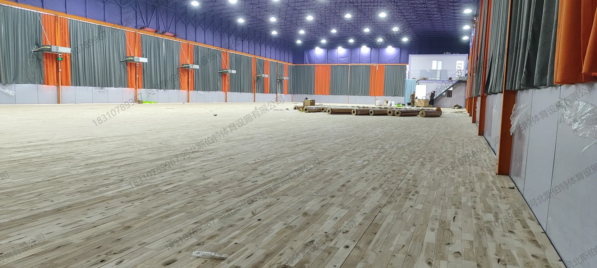 广州天河黄埔大道：1125平方米枫桦木D级双层龙骨+水晶砂PVC地胶案例 - 第 6 张