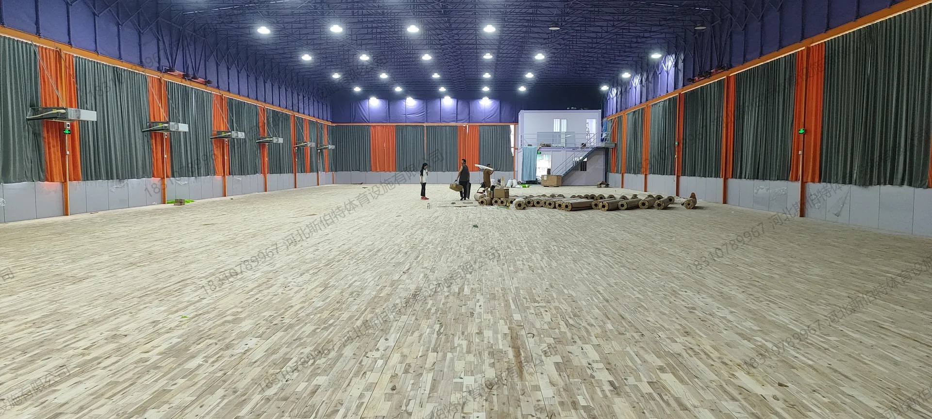 广州天河黄埔大道：1125平方米枫桦木D级双层龙骨+水晶砂PVC地胶案例 - 第 8 张