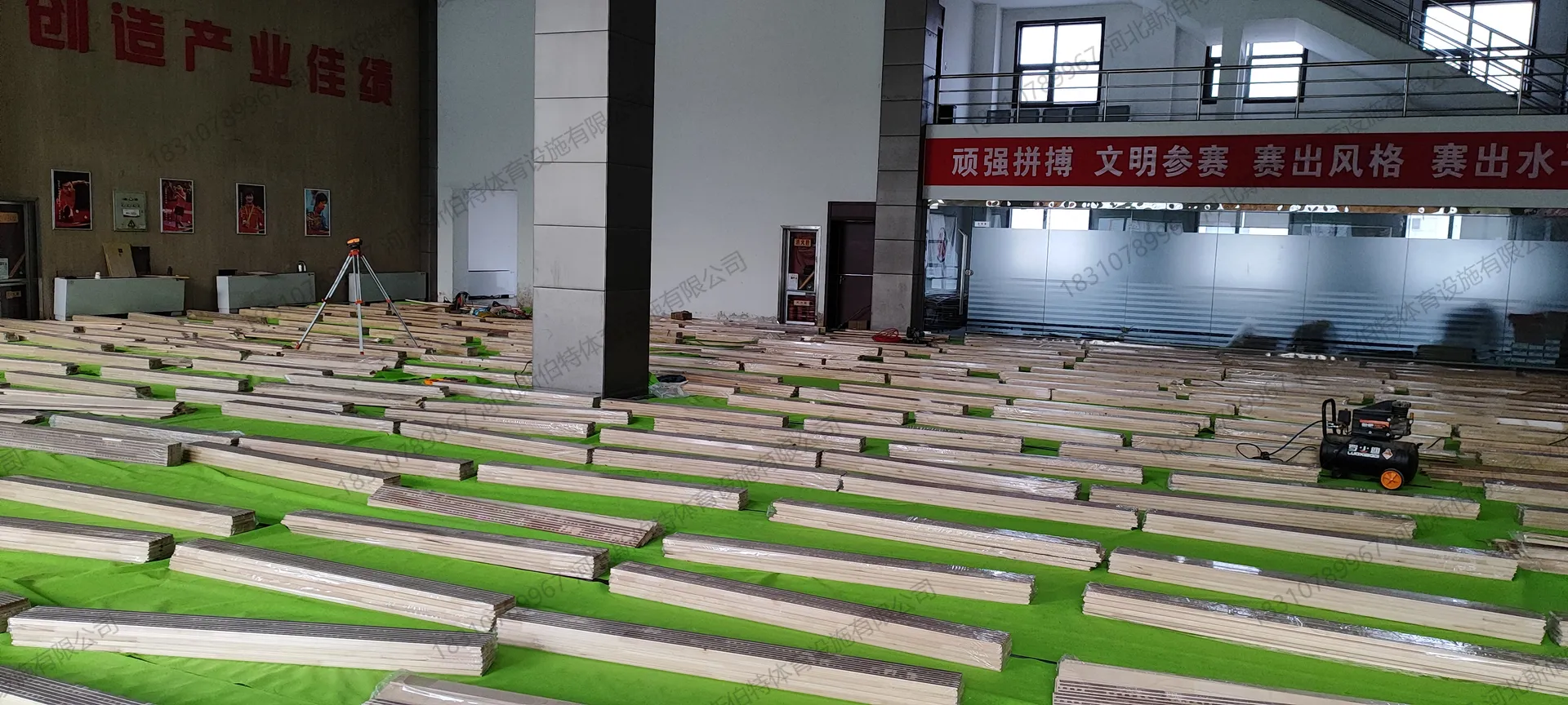 陕西榆林神木市神南产业500平方米枫桦木A级单龙骨运动木地板案例 - 第 4 张